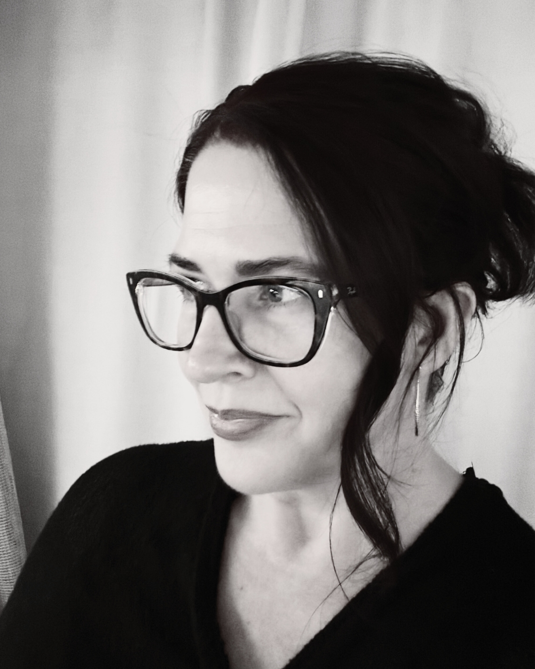 Natasha K Lauren Author Photo